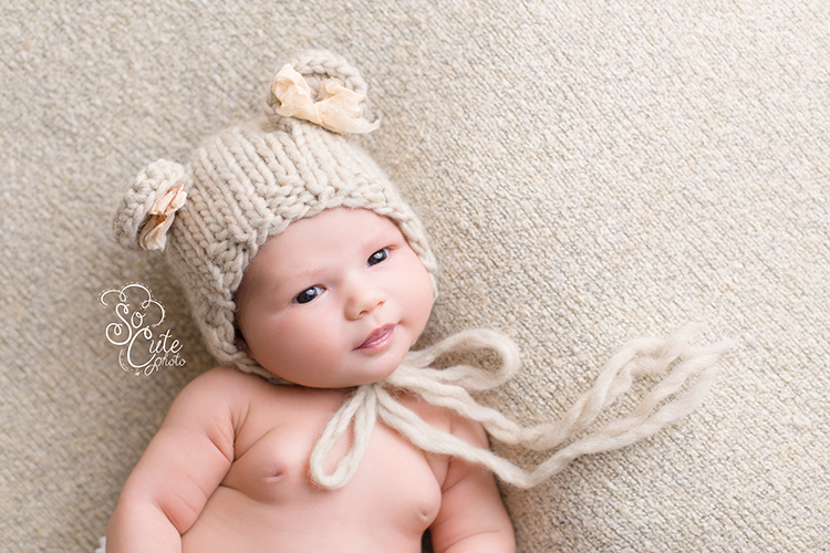 Hollister newborn photographer